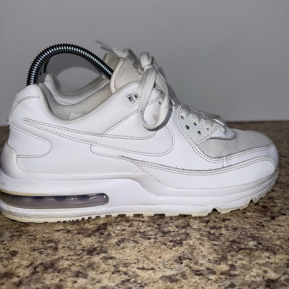 VINTAGE Nike Air Max Wright Men's Shoes All White TRIPLE WHITE Size 6.5Y Shoes - Picture 1 of 6